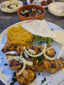Yalla Habibi Restaurant — fotografia 4