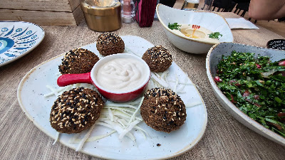 Ya Habibi - Lebanese Restaurant by Chef Rabih — fotografia 4