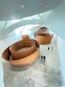 Muzeul Guggenheim din Bilbao — fotografia 5