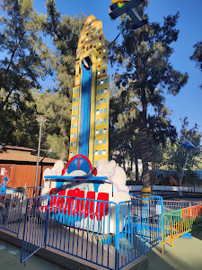 Parque De Atracciones. — fotografia 3