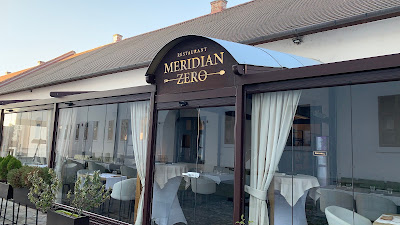 Meridian Zero — fotografia 1