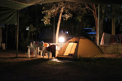 MILOS CAMPING