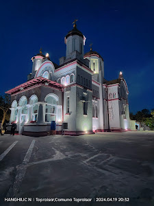 Biserica Topraisar cu hramul Sfinților Arhangheli Mihail si Gavriil