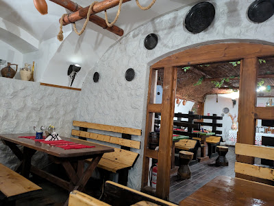 Taverna Oradea Family Bar