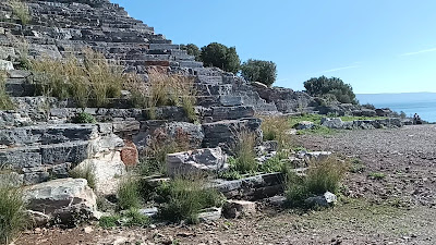 Ancient Theatre of Thorikos - Archaeological Site of Thorikos — fotografia 3