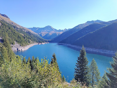 Val di Fumo hike trailhead — fotografia 3
