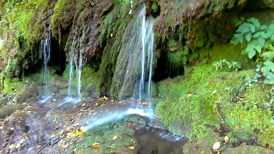 Dokuzak Waterfall — fotografia 2