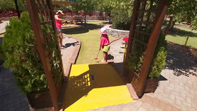 Labyrinth Park — fotografia 2