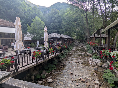 Restoran i ribnjak "Kanjon" — fotografia 5