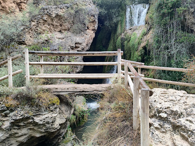 Cascada de Calomarde (Batida o del Molino Viejo)