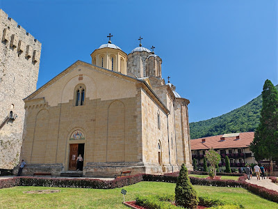 Manasija Monastery — fotografia 3