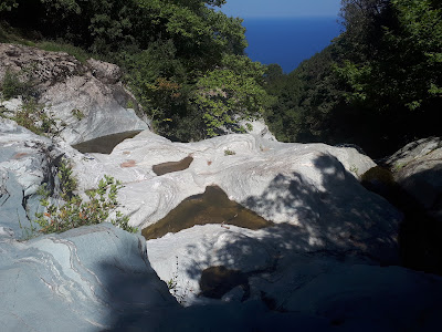 Kalipso waterfall — fotografia 5