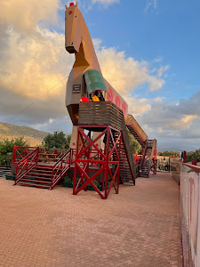 Labyrinth Park — fotografia 4