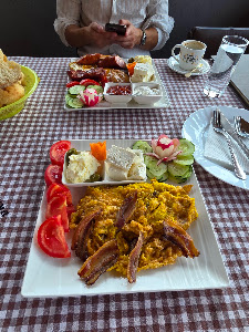 Kafana kod Komarca — fotografia 3