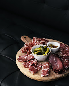 Bocanariz Wine Bar, vinos y tapas — fotografia 3