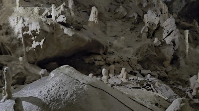Peștera Urșilor — fotografia 2
