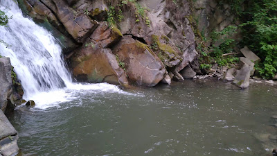 Zaskalnik Waterfall — fotografia 3