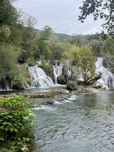 Great Una Waterfalls — fotografia 3