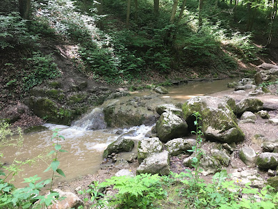 Roman bath waterfall — fotografia 3