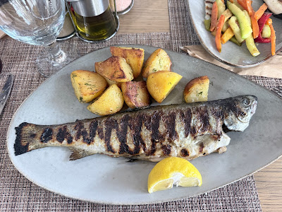 Fish restaurant Izvoro — fotografia 4