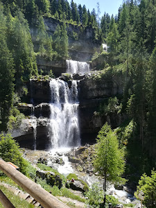 Cascata di Mezzo