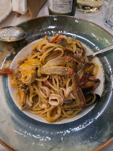 Abiori Restaurant Pizzeria Ksamil — fotografia 5