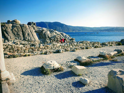 Agios Stefanos Beach — fotografia 3