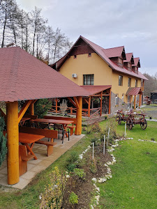 Păstrăvăria Izvorul Rece — fotografia 4