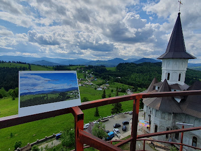 Crucea de la Mănăstirea Piatra Fântânele