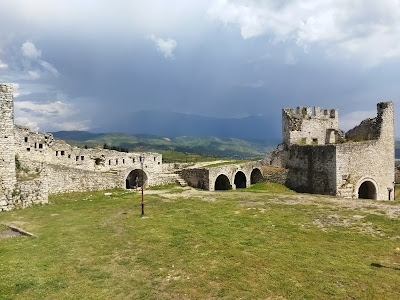 Berat Castle — fotografia 4