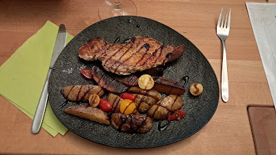 Rozmaring Vendéglő Pizzéria, Restaurant — fotografia 4