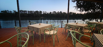 Old Kőrössy Fish Restaurant — fotografia 3
