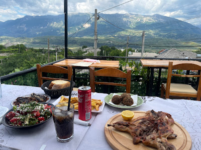 Traditional Food Balcony View — fotografia 5