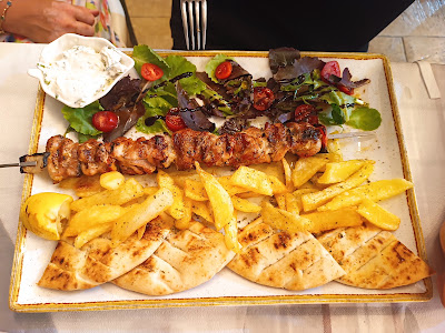 Vana's family restaurant — fotografia 5