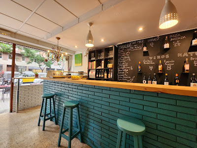 Petit mÓn | Restaurante | Tapas | Vino — fotografia 4