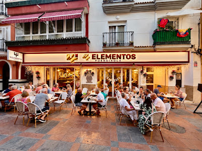 4 ELEMENTOS RESTAURANTE — fotografia 3