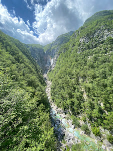 Waterfall pointview