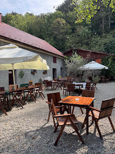 Jenaki's Bistro & Lounge — fotografia 3