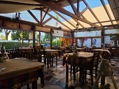 Sirtaki Taverna — fotografia 3