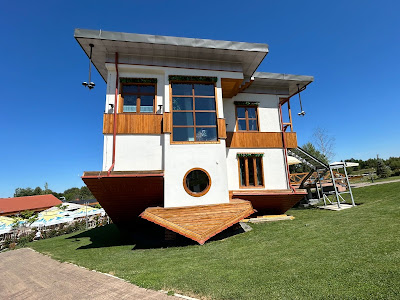 Brambura Park& Casa Întoarsă — fotografia 3