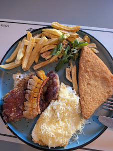 5T Kutya Restaurant — fotografia 4