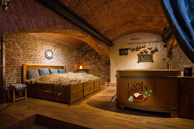 LÁZNĚ PRAMEN - Beer and Wine Spa — fotografia 4