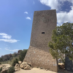 Ruta senderista Torre de l'Aguiló (inici)