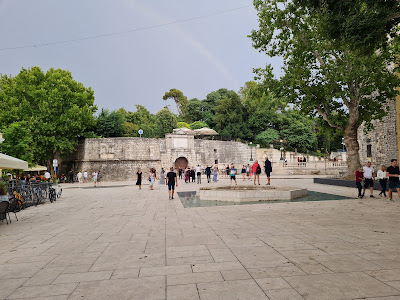 Trg Petra Zoranica