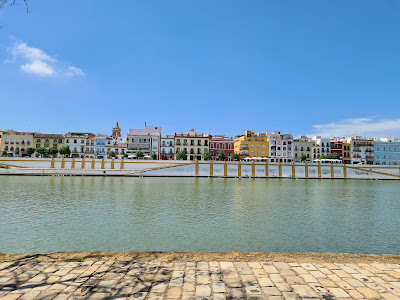Paseo del Rio Guadalquivir