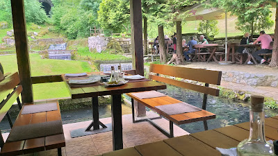 Restoran Pecina