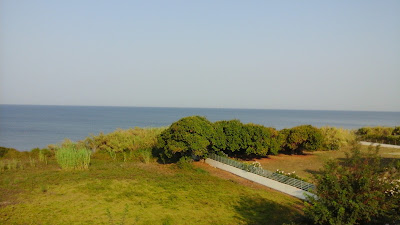 Paralia Sta fykia ("Seaweed" Beach)
