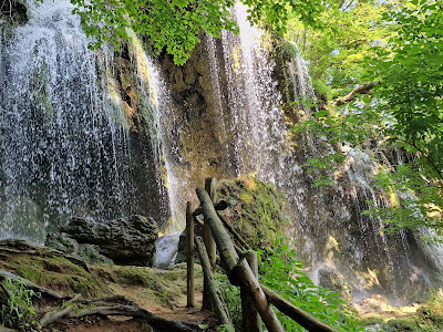 Etropole waterfall “Varovitets”
