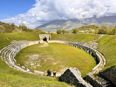 Area archeologica di Alba Fucens