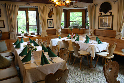 Gasthaus "Zum Goldenen Tal" GmbH